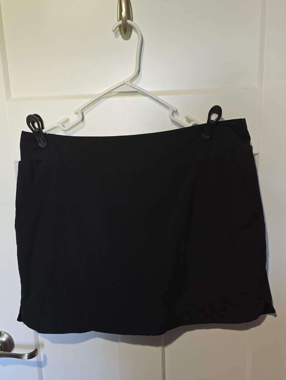 Walter Hagen Black Women's Skort - Classic Activewear